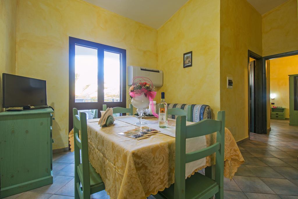 Albergo Residenziale Gli Ontani Cala Liberotto Εξωτερικό φωτογραφία